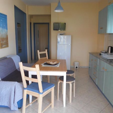 אורמוס פנגיאס Sophies Apartments Ormos מראה חיצוני תמונה