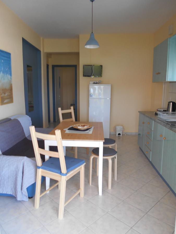 אורמוס פנגיאס Sophies Apartments Ormos מראה חיצוני תמונה
